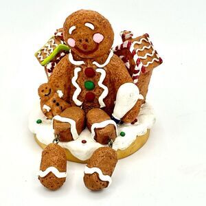 Christmas Gingerbread Man with Dangle Legs, Gingerbread Baby & Houses